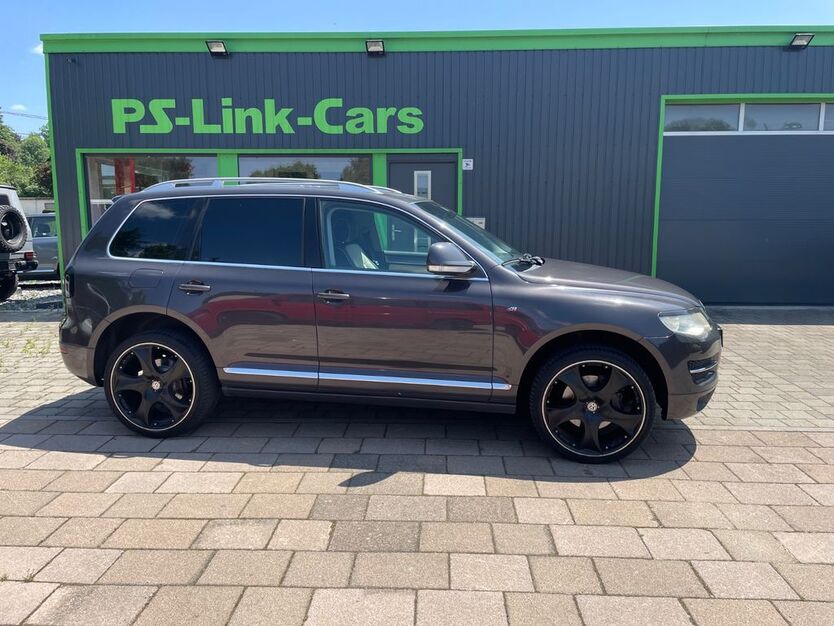 VW Touareg 150.000 km 13.490 € Thannhausen 86470