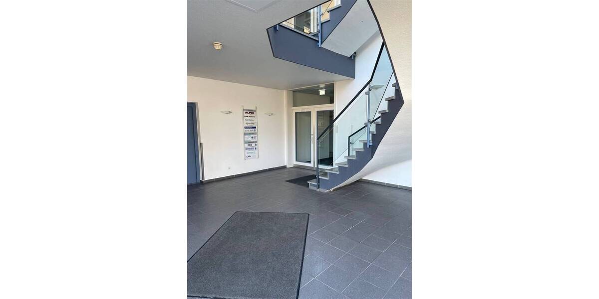 Gewerbeobjekt Steinhagen - 3 Zimmer, 120 m&sup2;, 1.200&euro; | Angebot:25703958