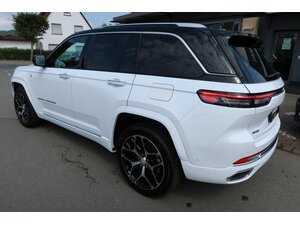 Jeep Grand Cherokee Summit Reserve Plug-In-Hybrid 4xe 10.200 km 59.990 &euro; Battenberg 35088