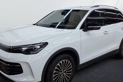 VW Tiguan 13.815 km 35.880 &euro; Memmingen 87700