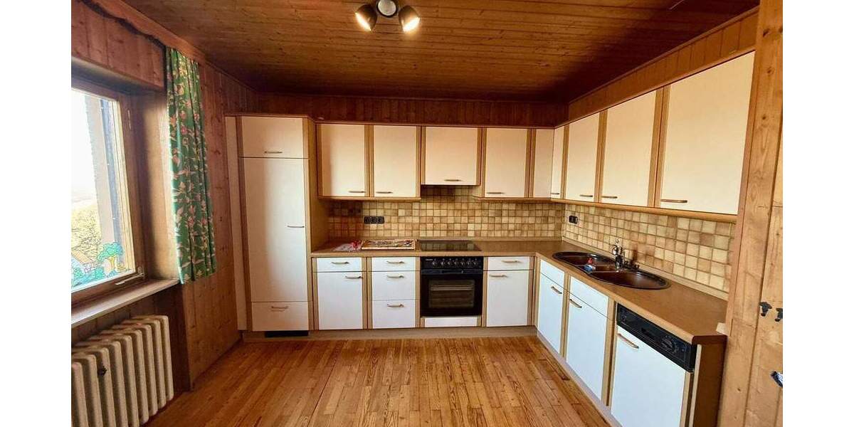 Einfamilienhaus Hammelburg Pfaffenhausen - 4 Zimmer, 165 m&sup2;, 220.000&euro; | Angebot:25835324