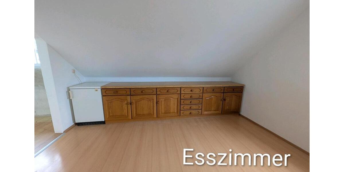 Dachgeschoßwohnung Hengersberg - 3 Zimmer, 75 m&sup2;, 600&euro; | Angebot:26416505
