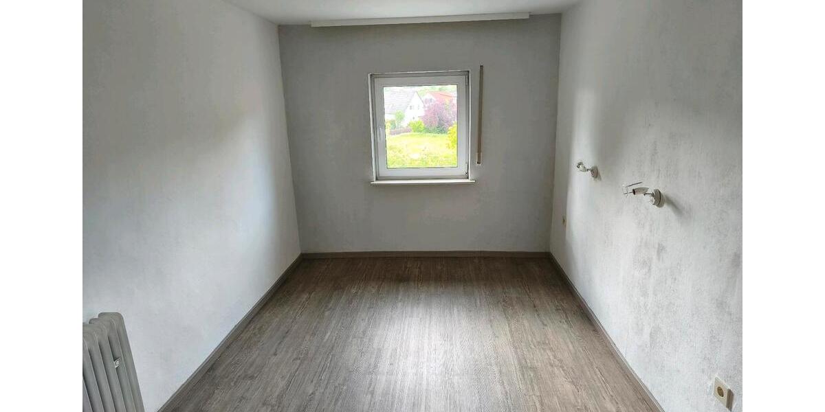 Etagenwohnung Alheim - 4 Zimmer, 80 m&sup2;, 500&euro; | Angebot:26665887