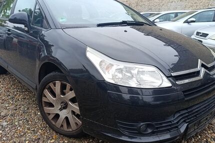Citroen C4 140.000 km 2.450 € Berlin 10245
