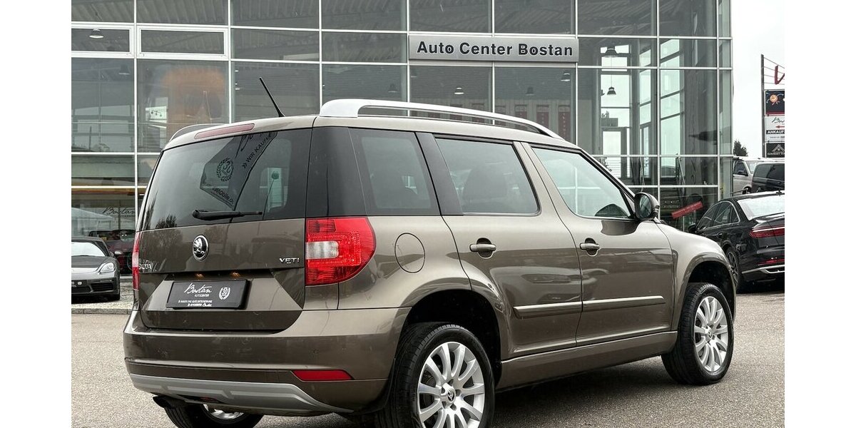 Skoda Yeti 1.4 TSI Ambition SITZHEIZUN/ANHÄNGK./1.HAND 102.196 km 10.900 &euro; Villingen-Schwenningen 78054