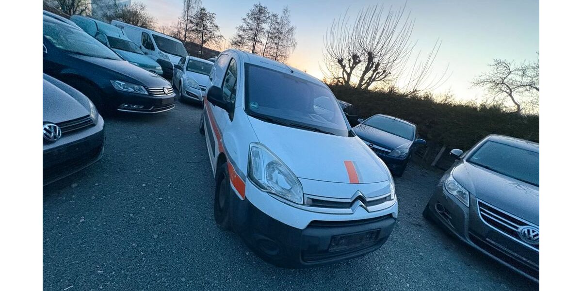 Citroen Berlingo 220.000 km 2.400 &euro; Chemnitz 09114