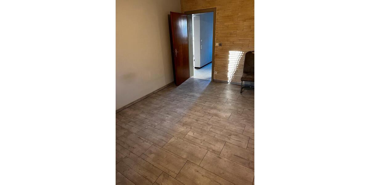 Doppelhaushälfte Gunzenhausen - 4 Zimmer, 100 m&sup2;, 375.000&euro; | Angebot:26512086