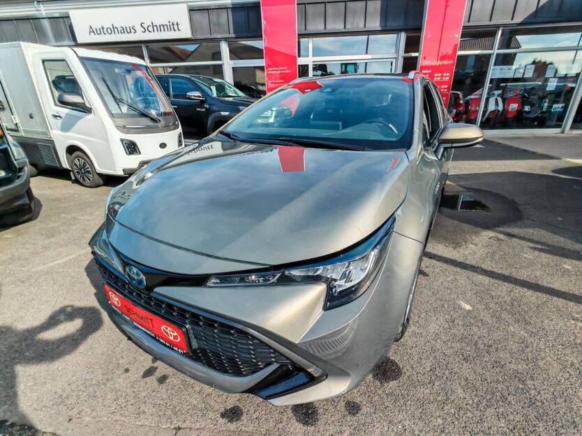 Toyota Corolla 50.100 km 18.900 € Sommerach 97334