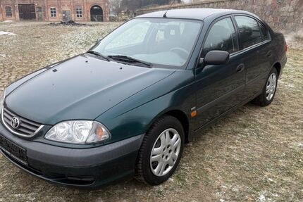 Toyota Avensis 203.244 km 2.200 &euro; Tessin 18195