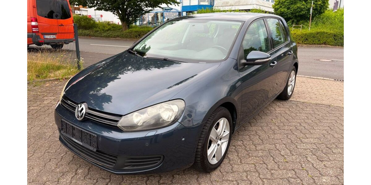 VW Golf 62.000 km 5.890 &euro; Detmold 32758