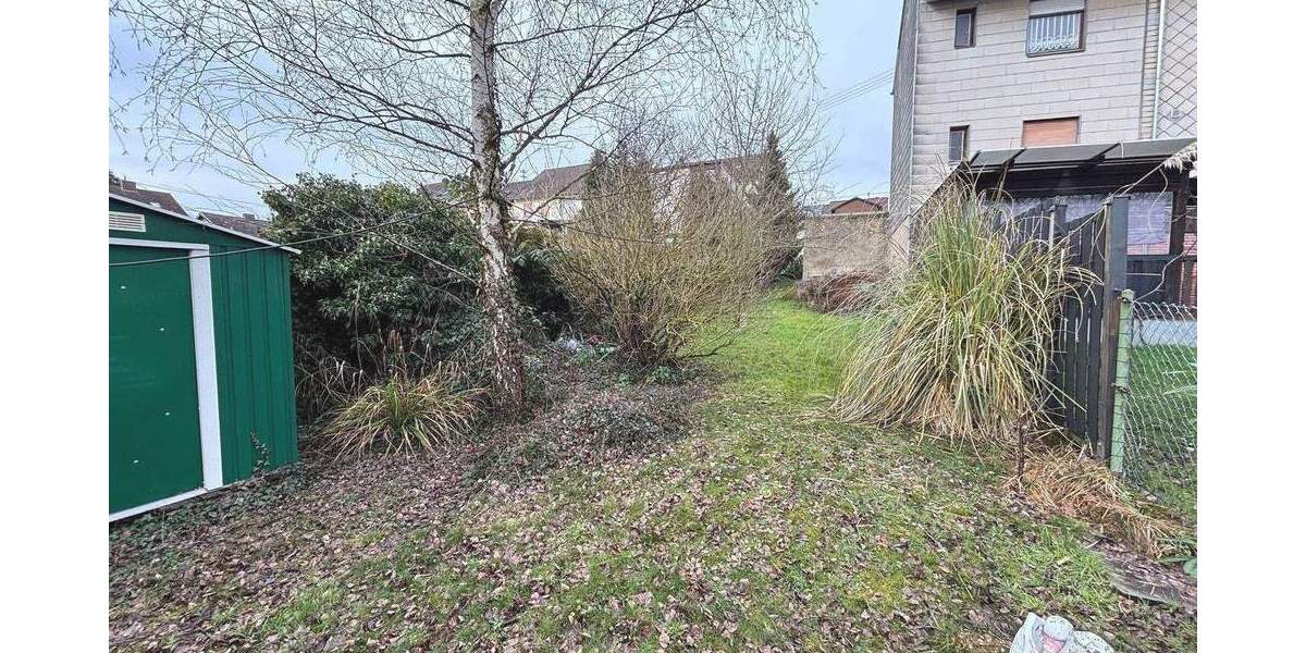 Einfamilienhaus Schwalbach Hülzweiler - 5 Zimmer, 123 m&sup2;, 129.000&euro; | Angebot:25667219