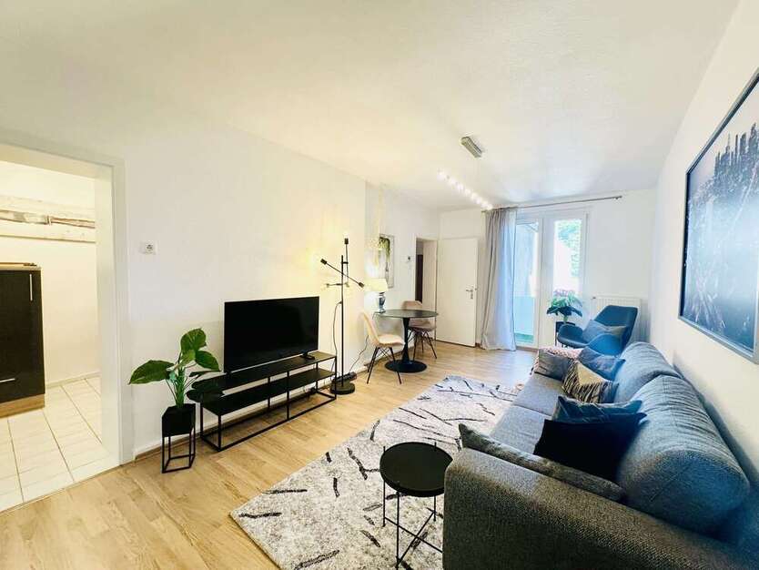 Wohnung zum Mieten in Düsseldorf 1.050 € 52 m²