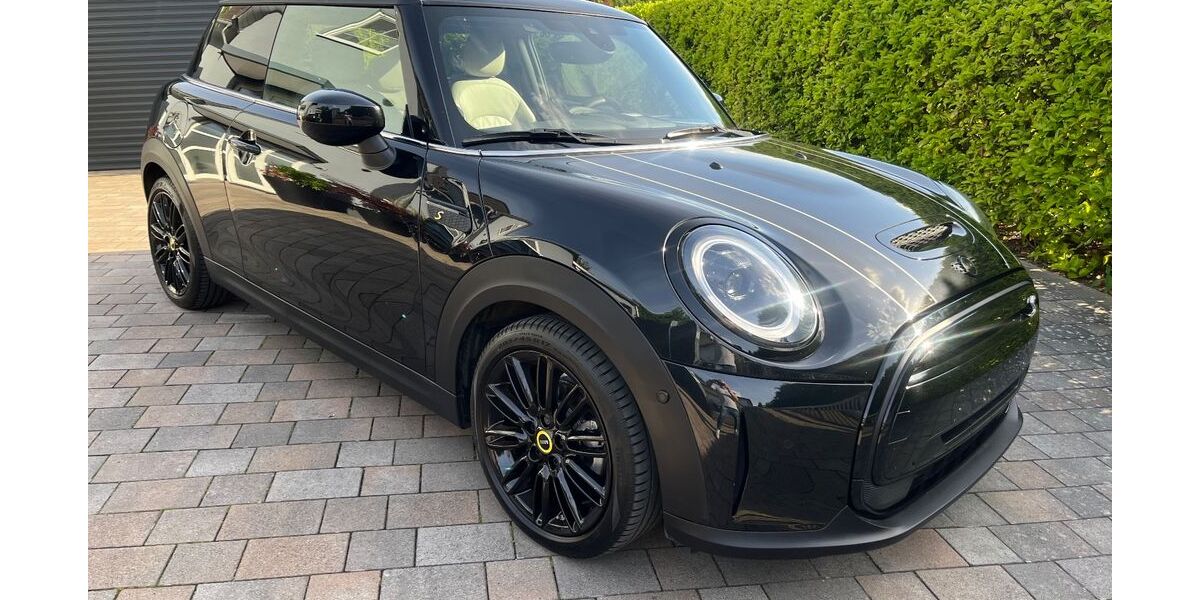 Mini Cooper SE 22.300 km 23.999 &euro; Harxheim/ Mainz 55296