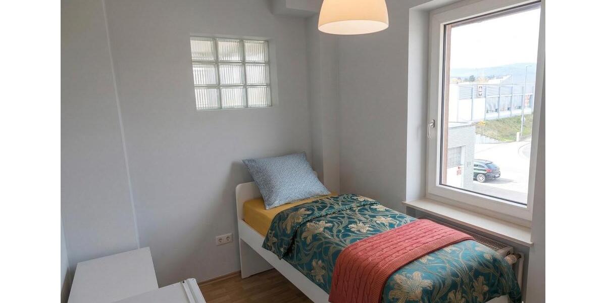 Mehrfamilienhaus, Wohnhaus Oberursel (Taunus) - 12 Zimmer, 220 m&sup2;, 3.260&euro; | Angebot:25916159