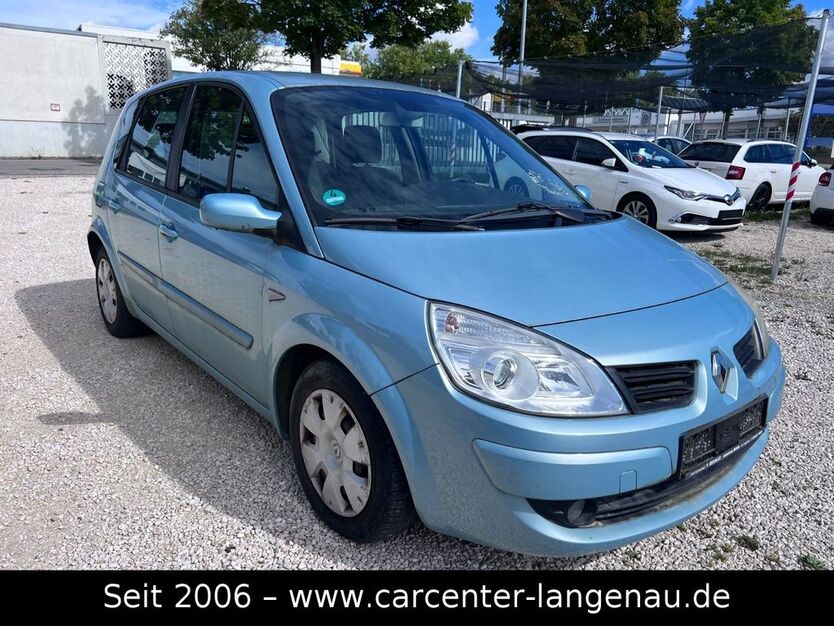 Renault Scenic 216.700 km 699 € Langenau 89129