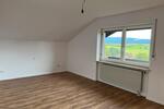 Dachgeschoßwohnung Bad Kötzting - 5 Zimmer, 130 m&sup2;, 1.100&euro; | Angebot:25339734