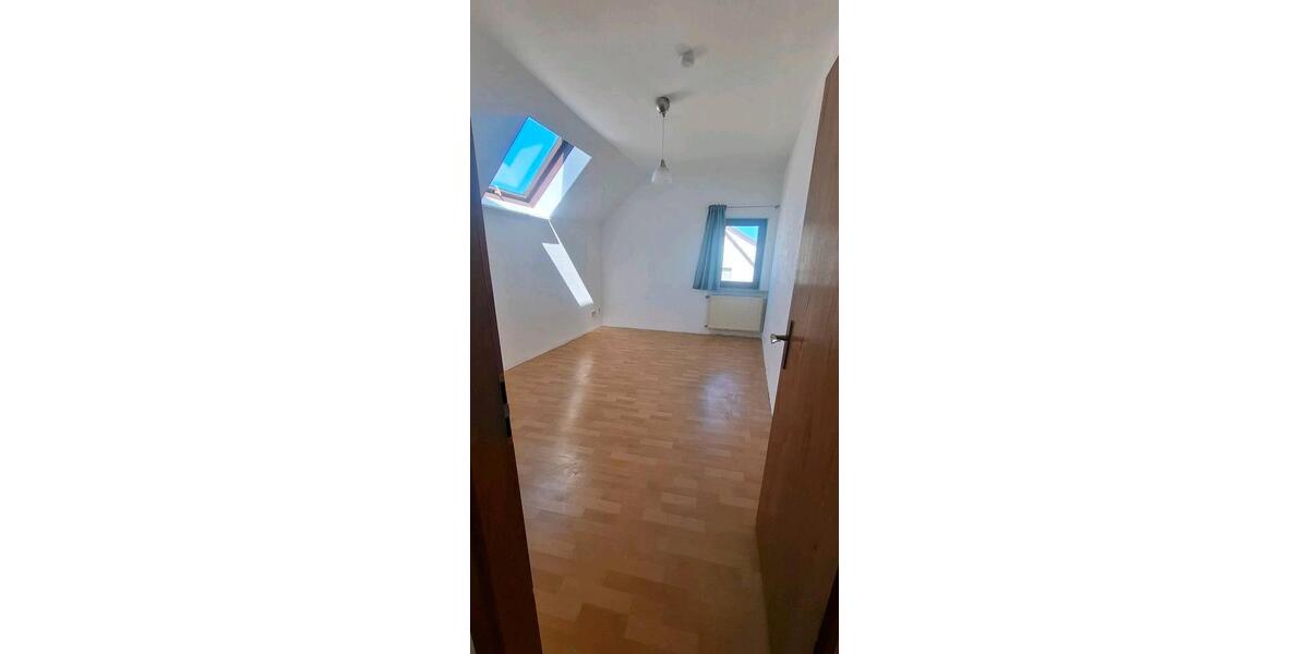 Einfamilienhaus Wehrheim - 5 Zimmer, 160 m&sup2;, 449.000&euro; | Angebot:26415377