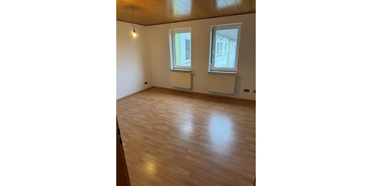 Etagenwohnung Sande - 25 Zimmer, 68 m&sup2;, 540&euro; | Angebot:25052266