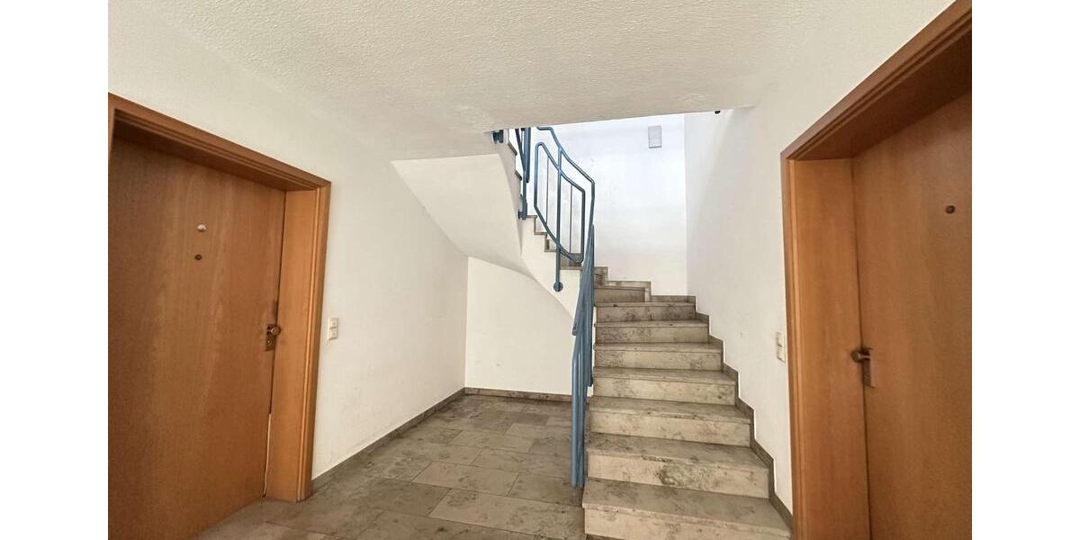 Dachgeschoßwohnung Niesky - 3 Zimmer, 74 m&sup2;, 510&euro; | Angebot:25252696