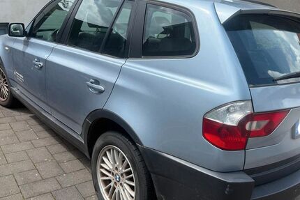 BMW X3 142.000 km 5.800 &euro; Hückeswagen 42499