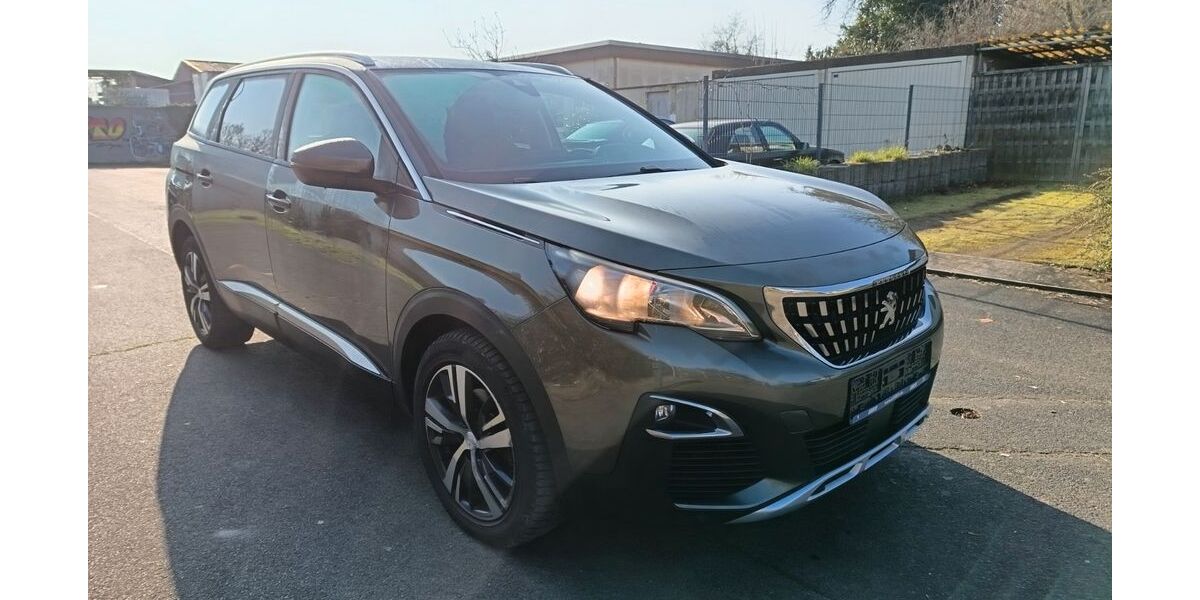 Peugeot 5008 132.000 km 16.500 &euro; Erftstadt 50374