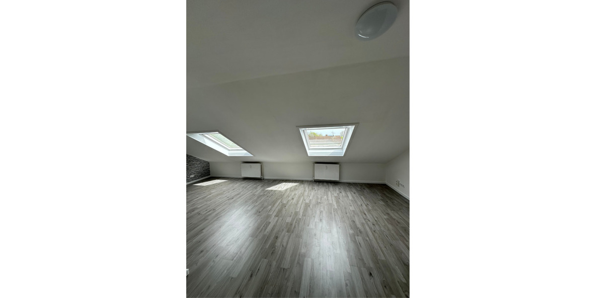Dachgeschoßwohnung Rastatt - 2 Zimmer, 53 m&sup2;, 220.000&euro; | Angebot:25236637