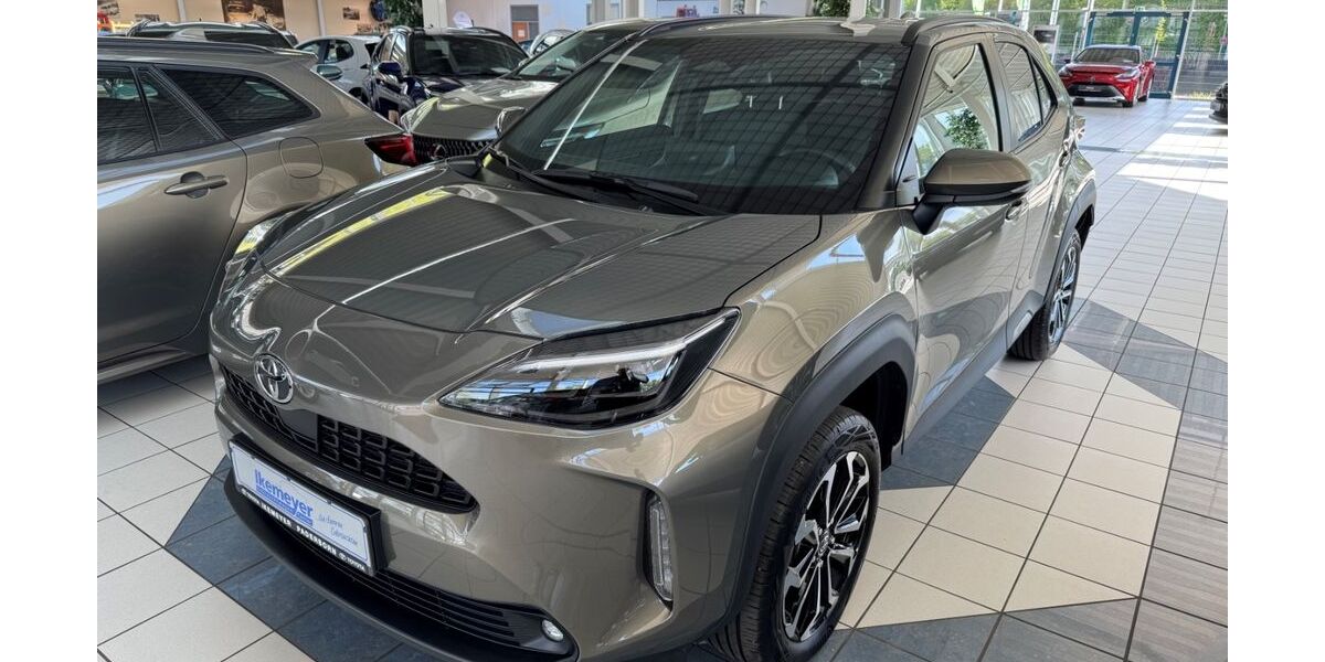 Toyota Yaris Cross 16.665 km 25.590 &euro; Paderborn 33104
