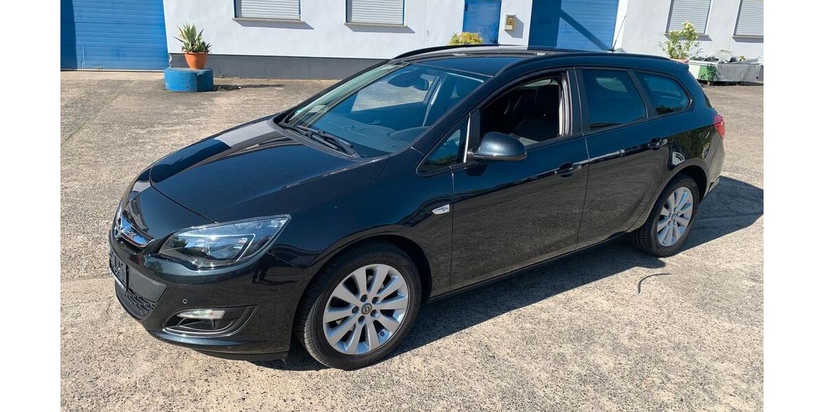 Opel Astra 136.936 km 8.499 &euro; Wetzlar 35576