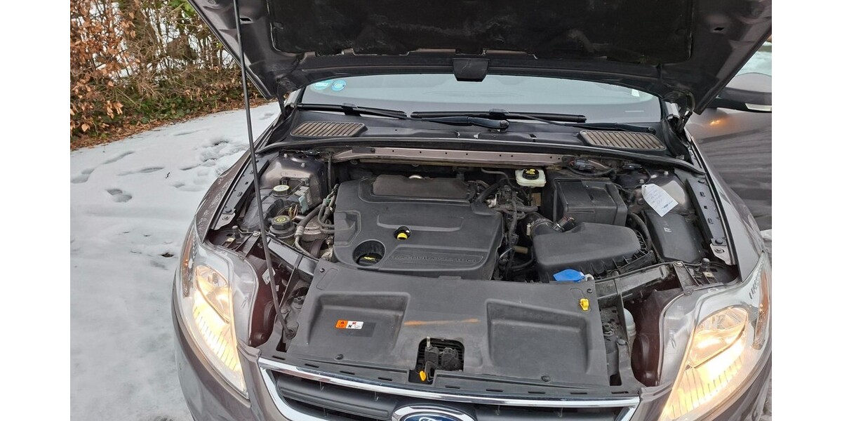 Ford Mondeo 182.000 km 7.700 &euro; Hamburg 20038