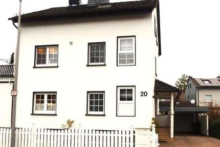 Haus Hattersheim am Main - 8 Zimmer, 212 m&sup2;, 730.000&euro; | Angebot:25541939