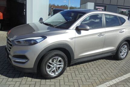 Hyundai TUCSON 102.000 km 13.790 € Westerholt 26556