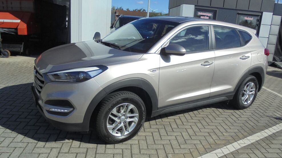 Hyundai TUCSON 102.000 km 13.790 € Westerholt 26556