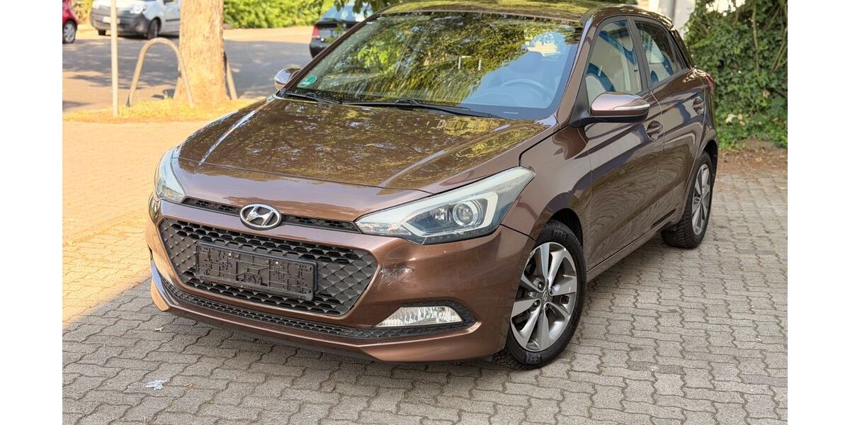 Hyundai i20 150.000 km 5.550 &euro; Ludwigshafen 67071
