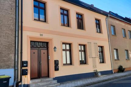 Zur Miete: Gemütliches Dachgeschossappartement 1 zimmer