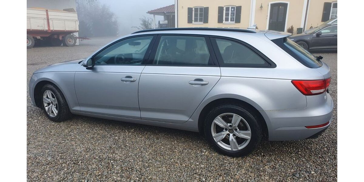 Audi A4 121.000 km 17.850 &euro; Merching 86504