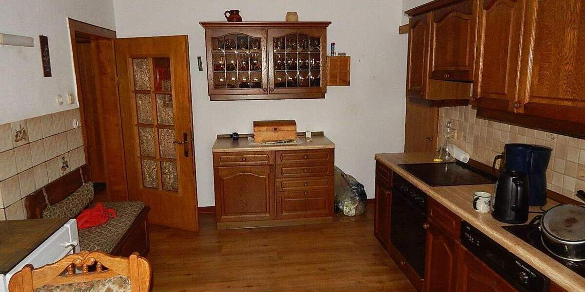 Mehrfamilienhaus, Wohnhaus Uslar Schönhagen - 7 Zimmer, 225 m&sup2;, 139.000&euro; | Angebot:25820757