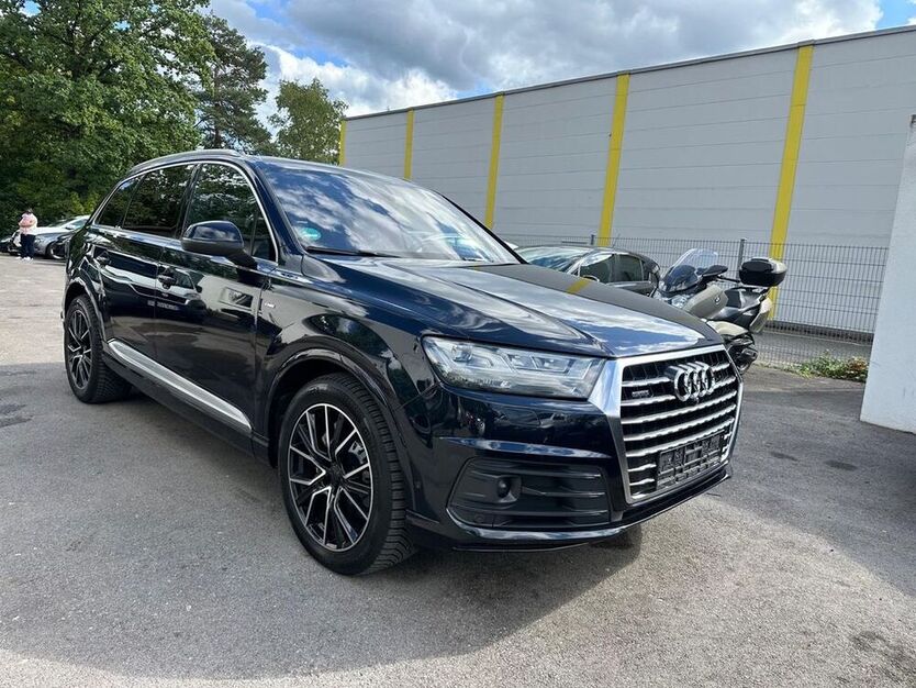 Q7