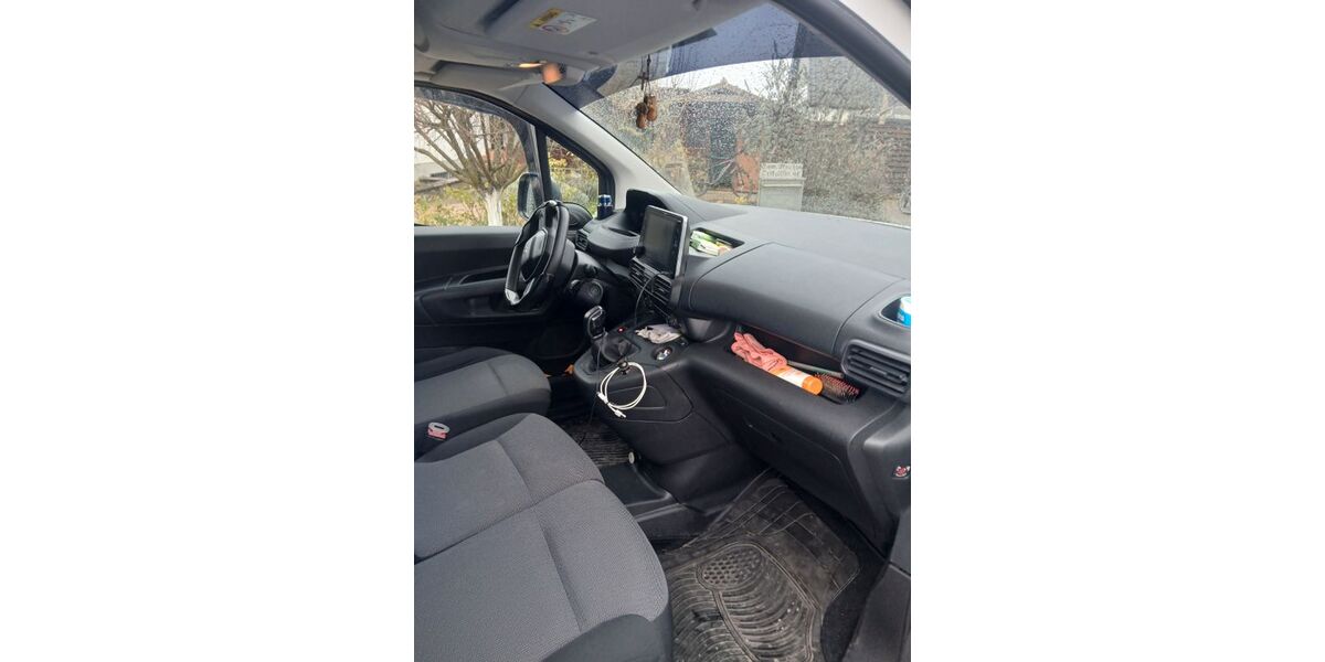 Peugeot Partner 125.000 km 11.200 &euro; Grünstadt 67269