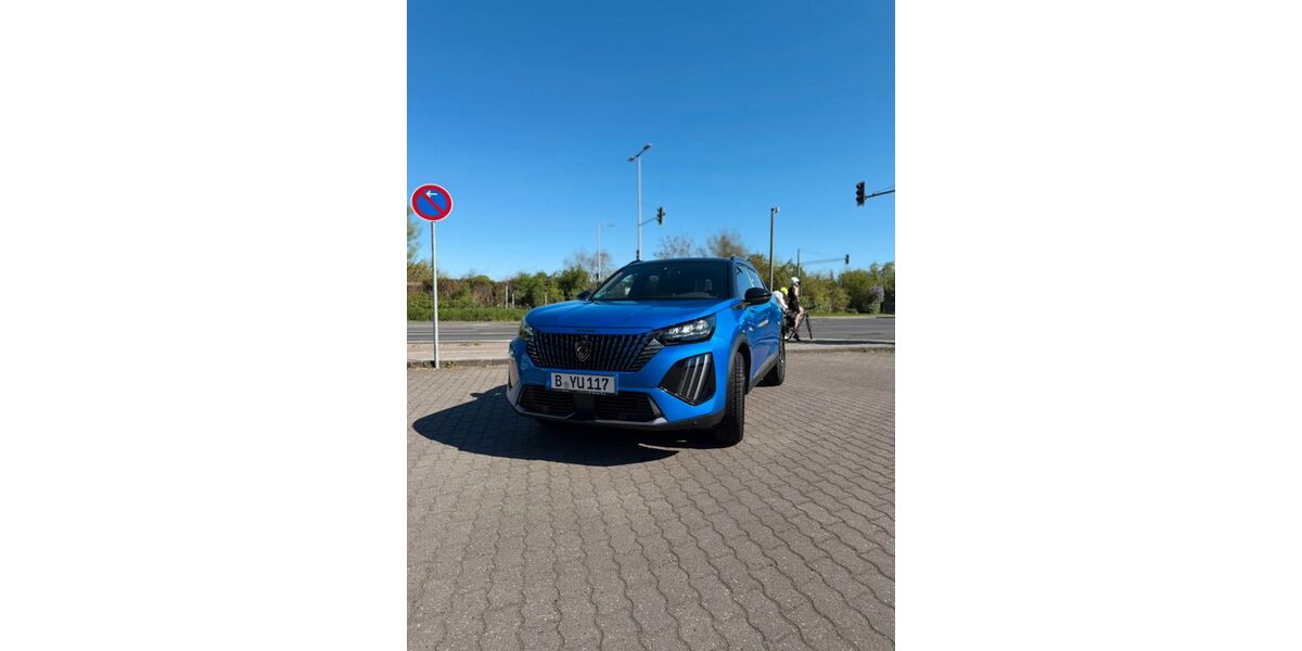 Peugeot 2008 45.000 km 18.900 &euro; Berlin 12685
