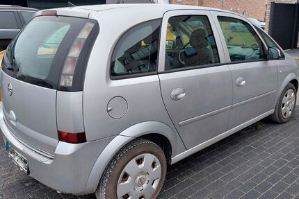 Opel Meriva 139.000 km 2.750 € Owschlag 24811