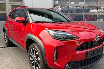 Toyota Yaris Cross 3.550 km 24.390 &euro; Kiel 24109