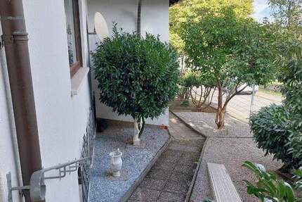 Haus Freisen Reitscheid - 8 Zimmer, 290 m&sup2;, 445.000&euro; | Angebot:25683938