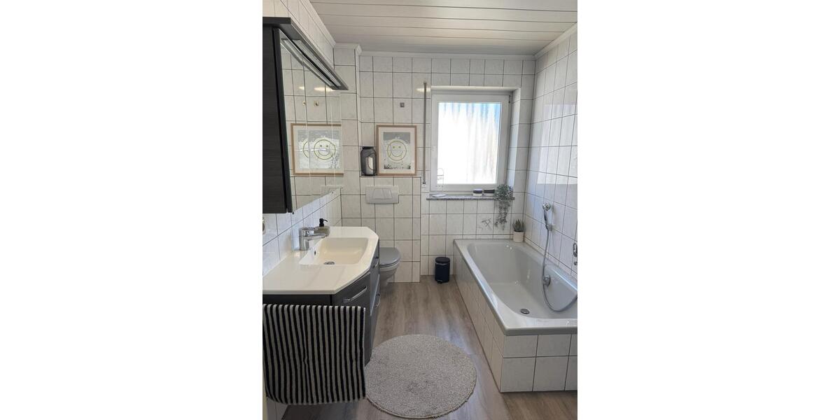 Reihenhaus Bexbach - 3.5 Zimmer, 110 m&sup2;, 259.000&euro; | Angebot:27010153