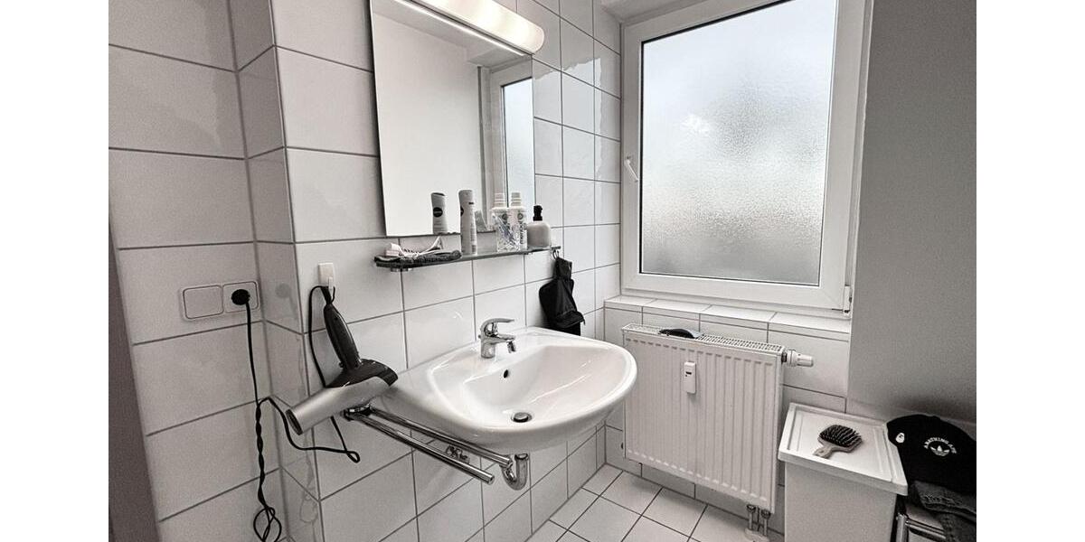 Etagenwohnung Herzogenaurach - 2 Zimmer, 70 m&sup2;, 790&euro; | Angebot:25550319