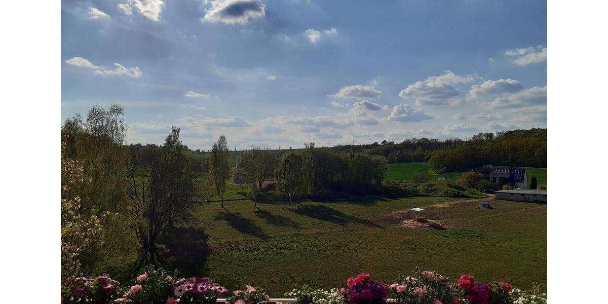 Dachgeschoßwohnung Gera Lusan - 2 Zimmer, 55 m&sup2;, 238&euro; | Angebot:25383259