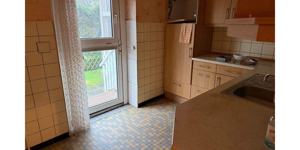 Reserviert! Leben im Nordseebad Otterndorf! Bezahlbares Wohnhaus mit Einliegerwohnung in ruhiger Lage. 6 zimmer