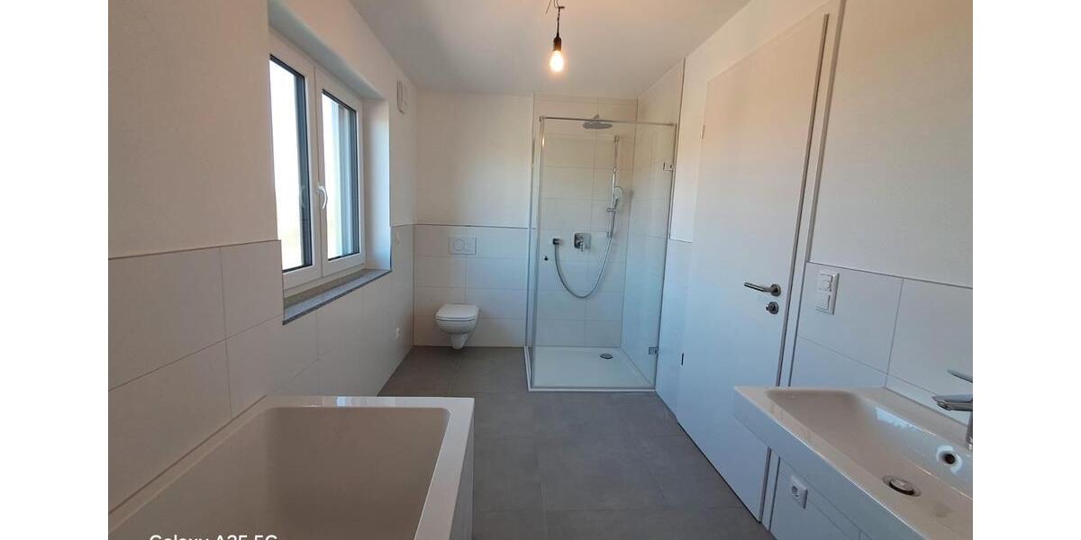 Etagenwohnung Dingolfing - 4 Zimmer, 130 m&sup2;, 499.000&euro; | Angebot:26822050