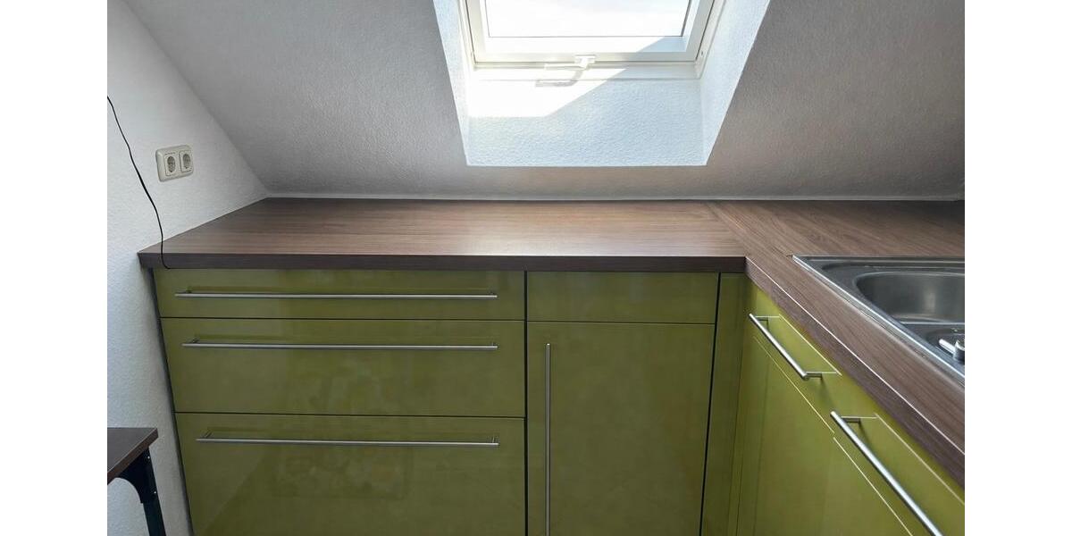 Dachgeschoßwohnung Gröditz - 3 Zimmer, 59 m&sup2;, 382&euro; | Angebot:26278153