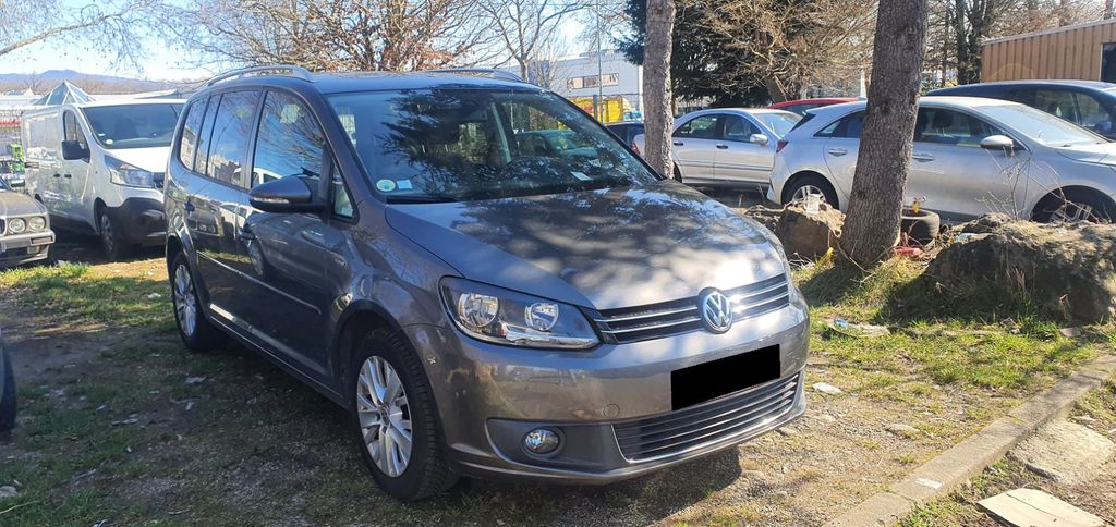 VW Touran 245.122 km 5.900 &euro; Freiburg 79108