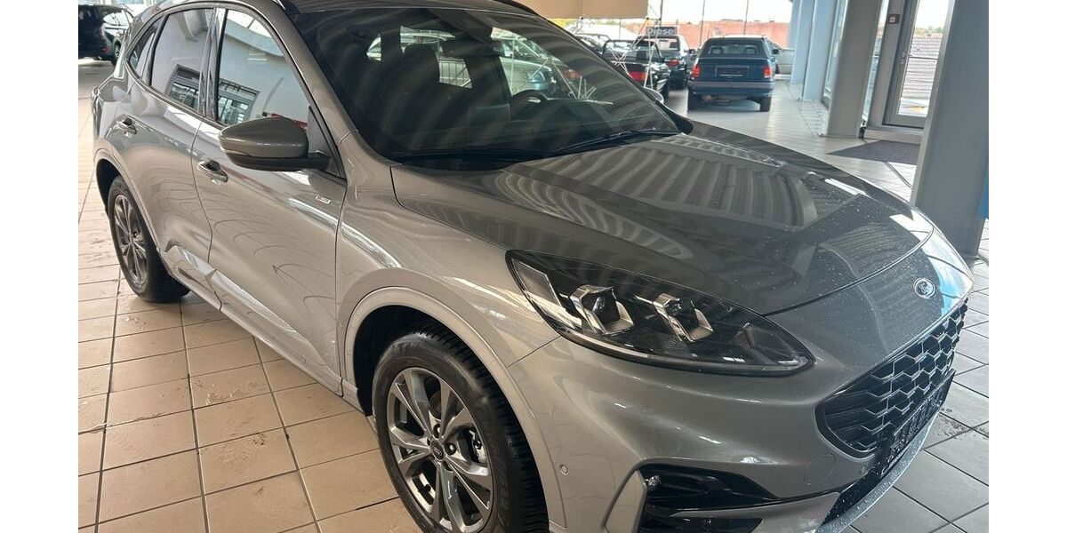 Ford Kuga 26.250 km 27.990 &euro; Batzhausen 92358